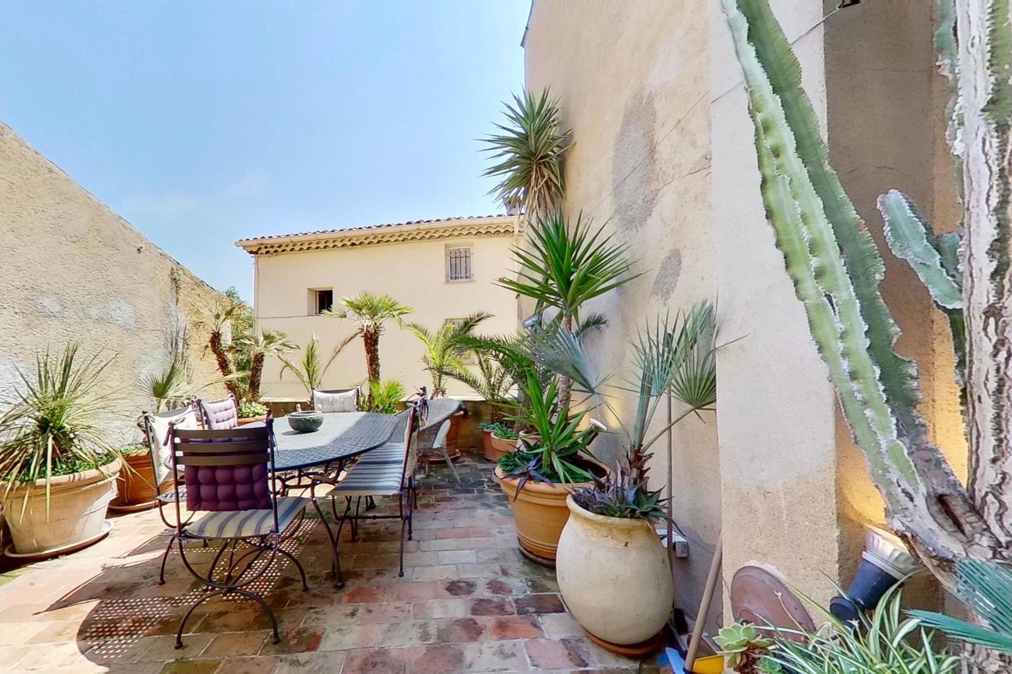 La Maison Du Prince Grimaud Exterior photo